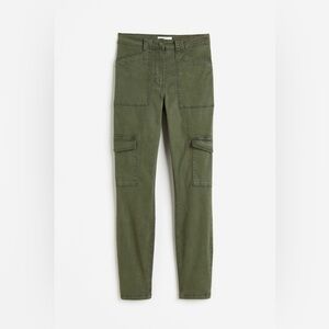 NWT: H & M skinny cargo pants | sz: 2